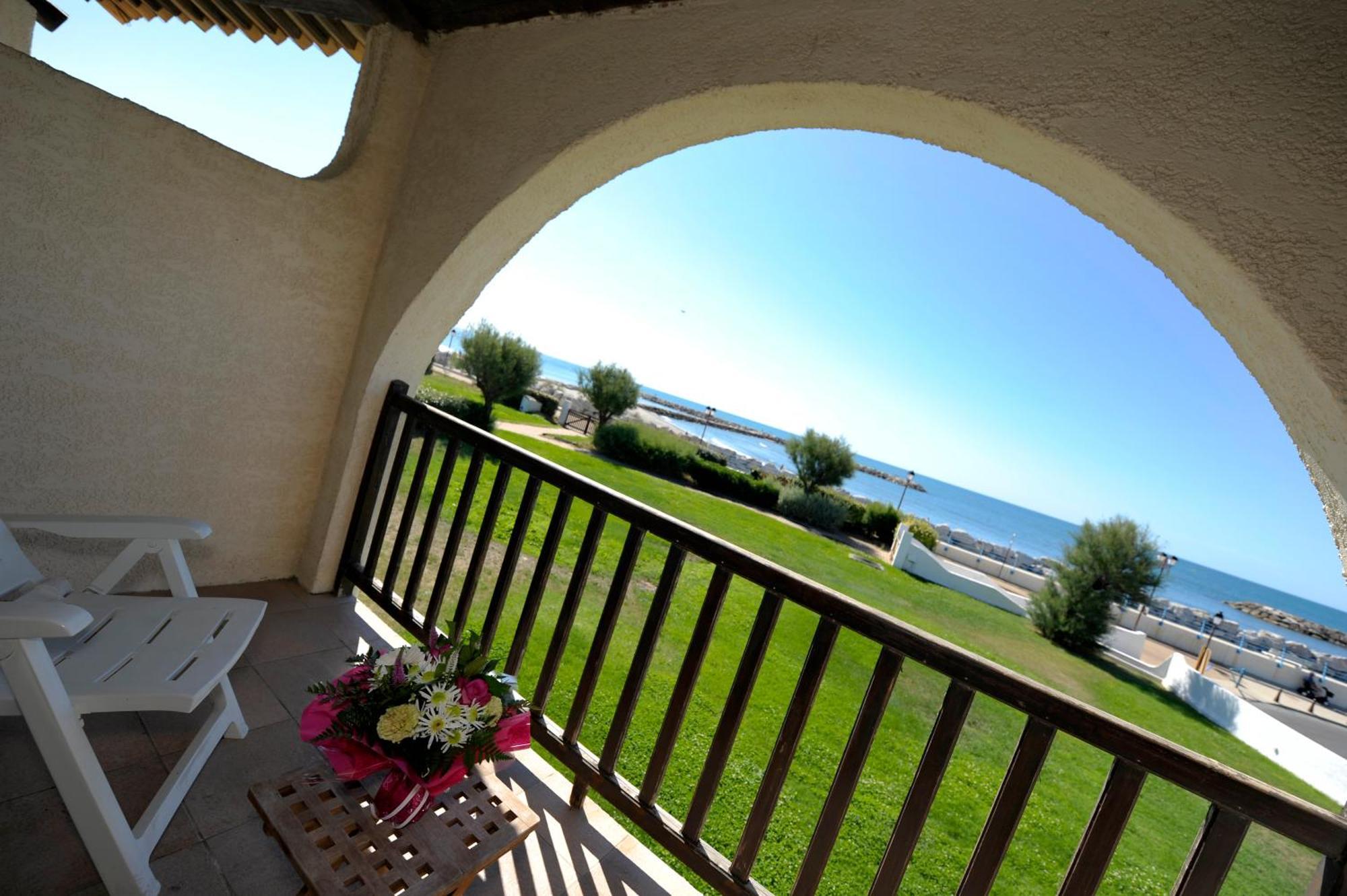 Thalacap Camargue Сент-Мари-де-ла-Мер Экстерьер фото